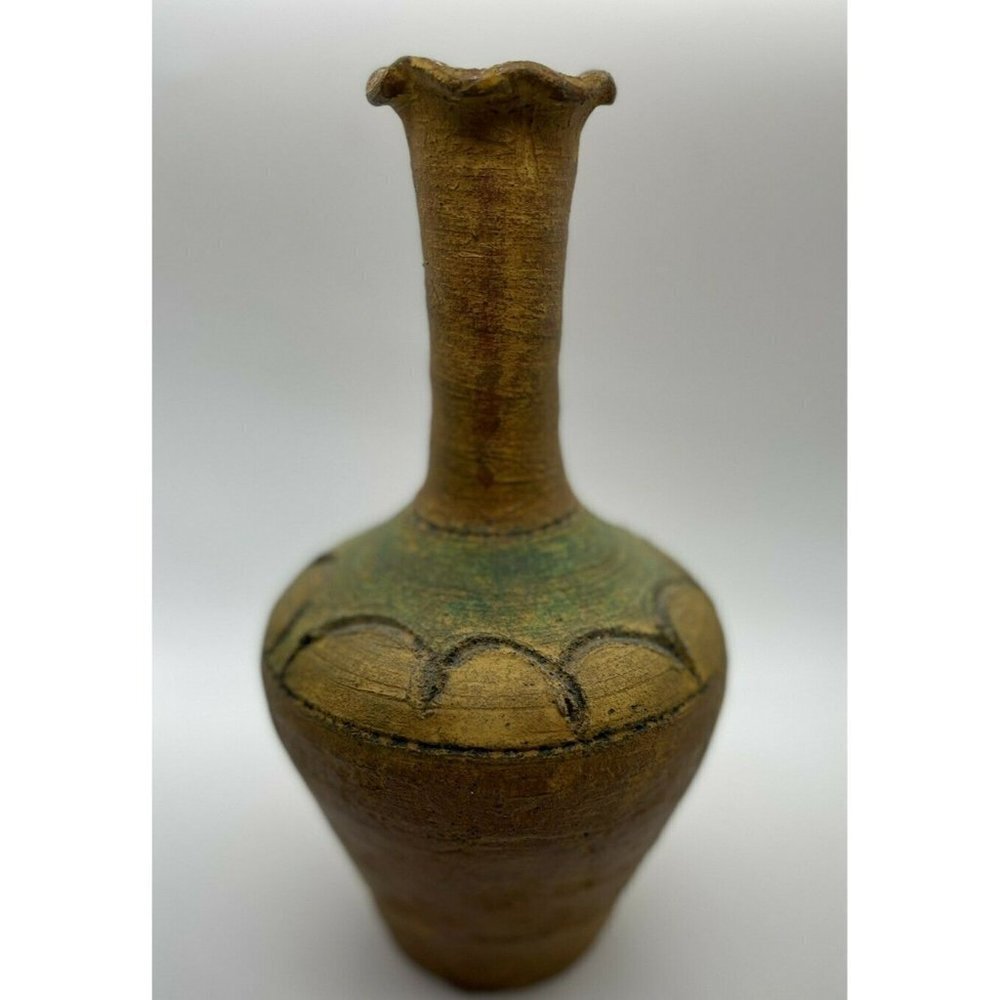 Teraccotta Vase 10.5” Painted Primitive Scored Scalloped Edge green Designs Boho